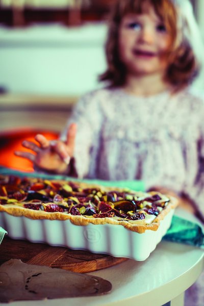 TART DISH EMILE HENRY RECTANGULAR SLIM CLAY